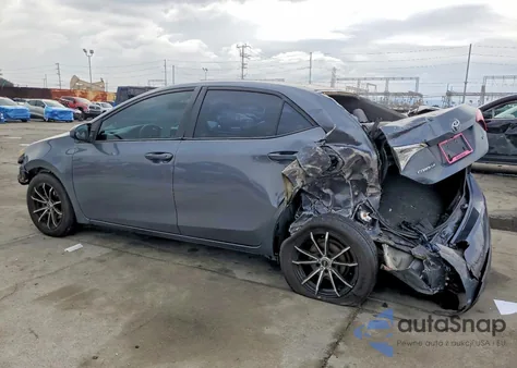 2016 Toyota Corolla Le z USA, uszkodzony, nr VIN 5YFBURHE2GP461671
